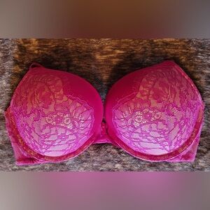 Victoria’s Secret Bombshell Plunge Bra
